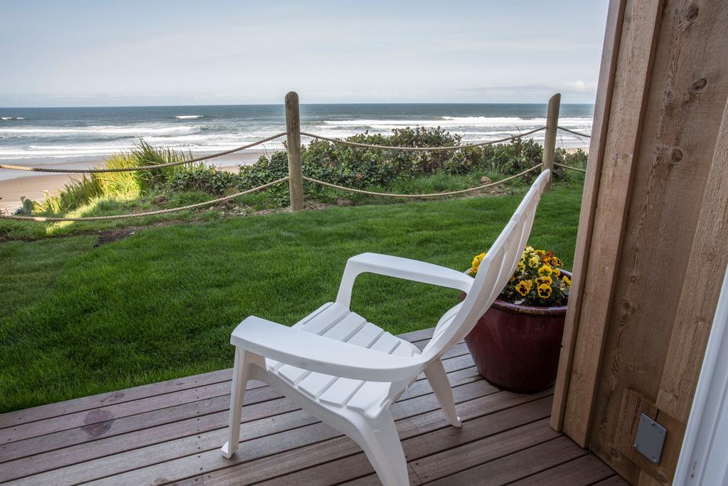 Pelican Shores Inn Линкольн-Сити Экстерьер фото