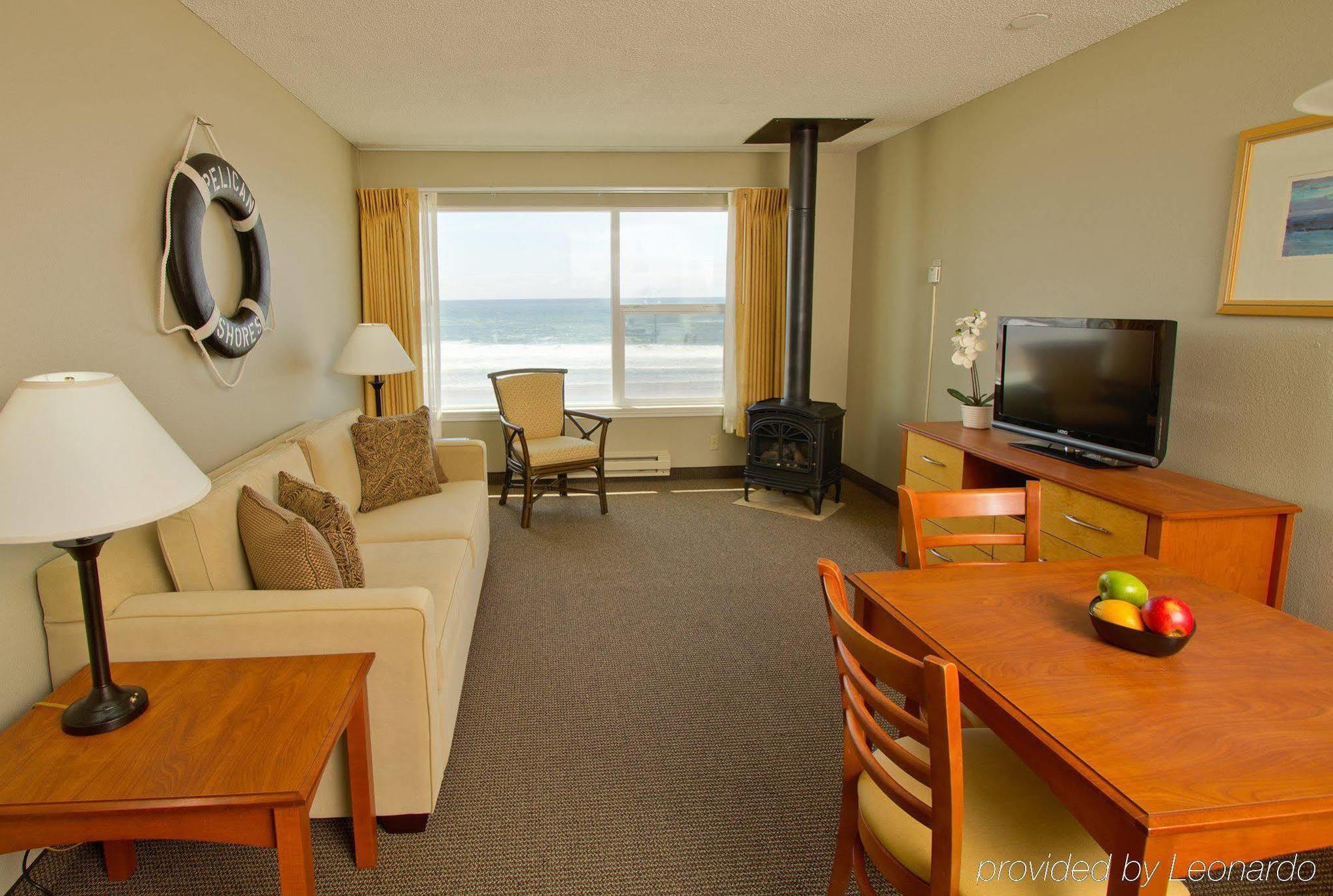 Pelican Shores Inn Линкольн-Сити Экстерьер фото