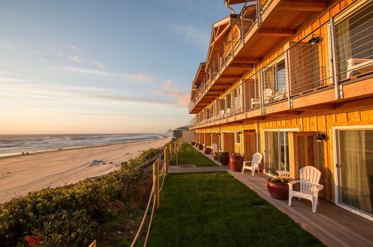 Pelican Shores Inn Линкольн-Сити Экстерьер фото